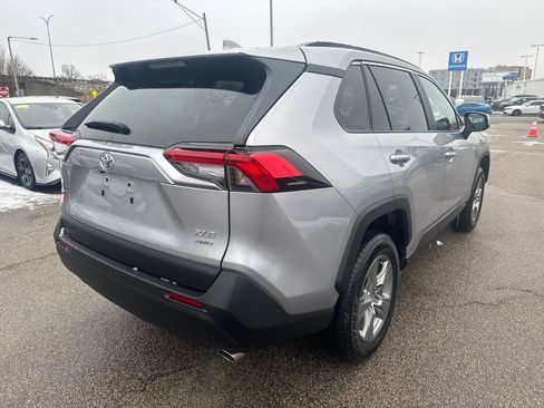 Used 2025 Toyota RAV4 XLE image 8