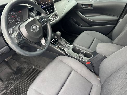 Used 2024 Toyota Corolla LE FWD image 10