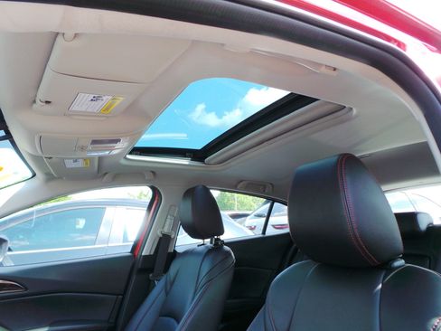 Used 2016 MAZDA MAZDA3 i Grand Touring FWD image 7