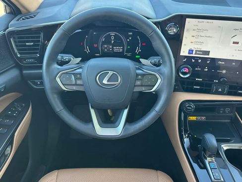 Used 2025 Lexus NX 300h AWD w/ Luxury Package image 14