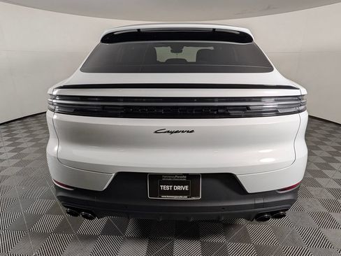 New 2026 Porsche Cayenne Coupe AWD/4WD image 6