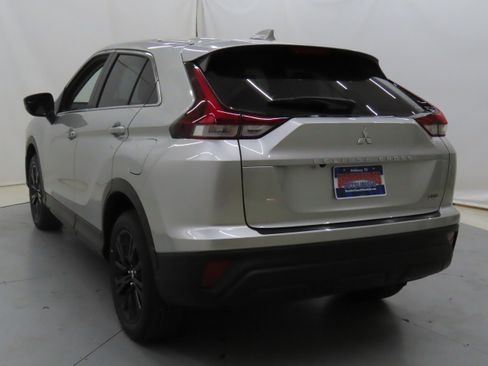 New 2025 Mitsubishi Eclipse Cross LE image 5