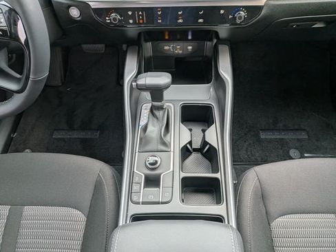 New 2026 Kia Sorento LX FWD image 21