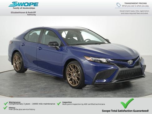 Used 2023 Toyota Camry SE FWD image 1