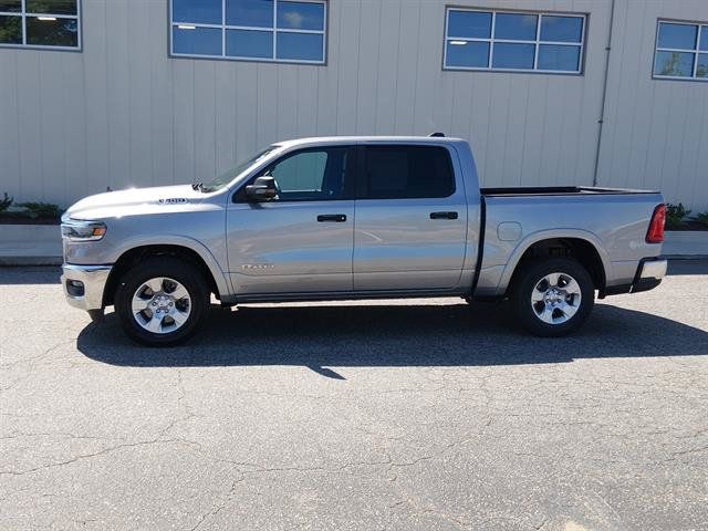 Used 2025 RAM 1500 Big Horn AWD/4WD image 6