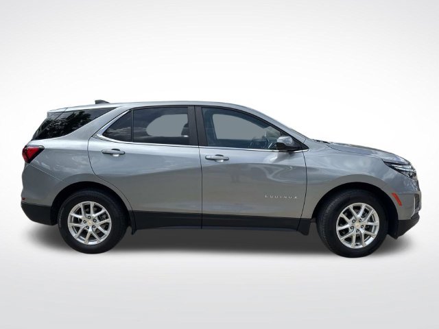 Used 2024 Chevrolet Equinox LT AWD/4WD image 9