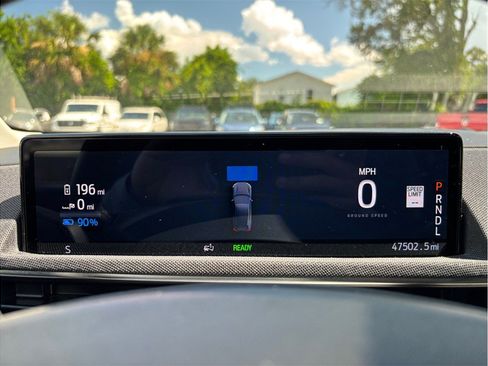 Used 2022 Ford Mustang Mach-E Select AWD/4WD image 25
