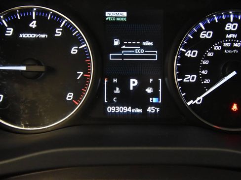 Used 2016 Mitsubishi Outlander ES image 27