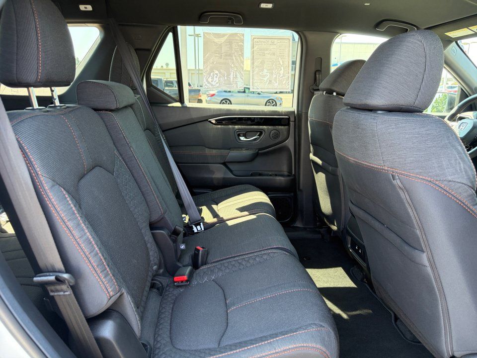 Certified 2026 Honda Pilot Sport image 33