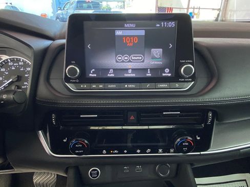 Used 2021 Nissan Rogue SV w/ Premium Package AWD/4WD image 26