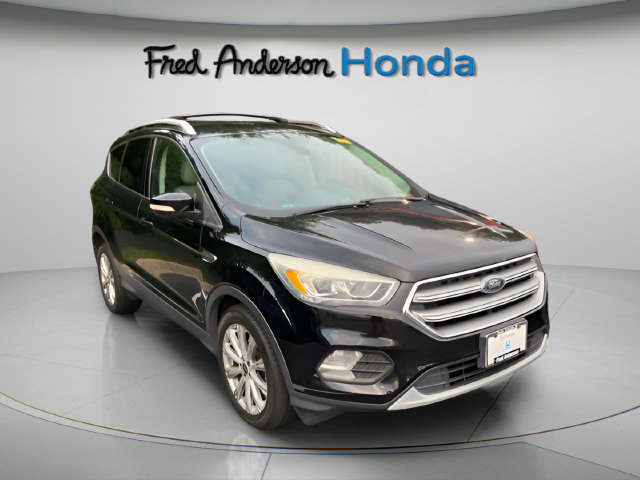 Used 2017 Ford Escape Titanium FWD image 2