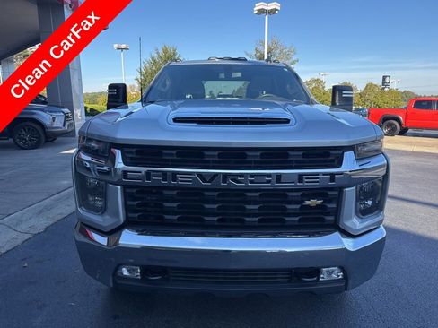 Used 2022 Chevrolet Silverado 2500 LT w/ Convenience Package image 4