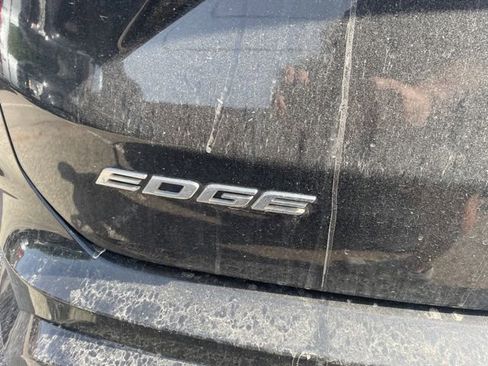 Used 2019 Ford Edge ST w/ Equipment Group 401A AWD/4WD image 8