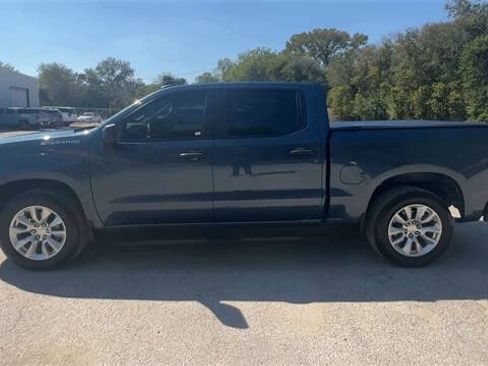 Used 2024 Chevrolet Silverado 1500 Custom RWD image 5