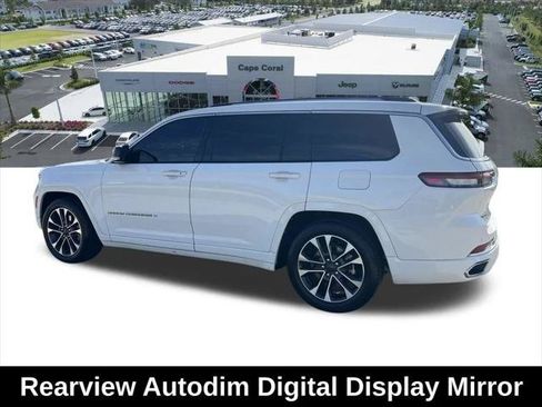 Certified 2021 Jeep Grand Cherokee L Overland w/ Luxury Tech Group IV AWD/4WD image 9