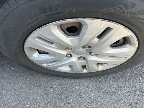 Used 2018 Dodge Grand Caravan SE w/ UConnect Hands-Free Group image 15