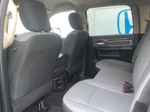 Used 2020 RAM 2500 Big Horn image 12