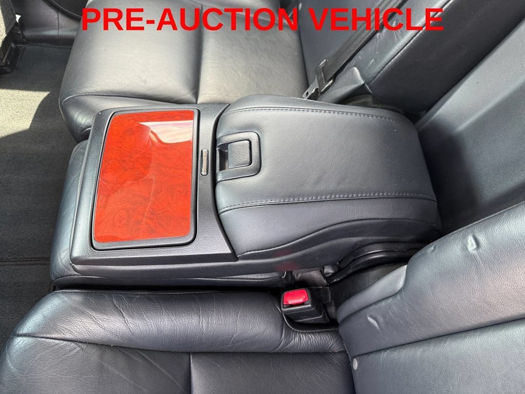 Used 2011 Lexus RX 350 2WD w/ Premium Pkg image 17