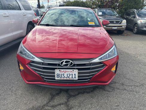 Used 2020 Hyundai Elantra Value Edition image 2