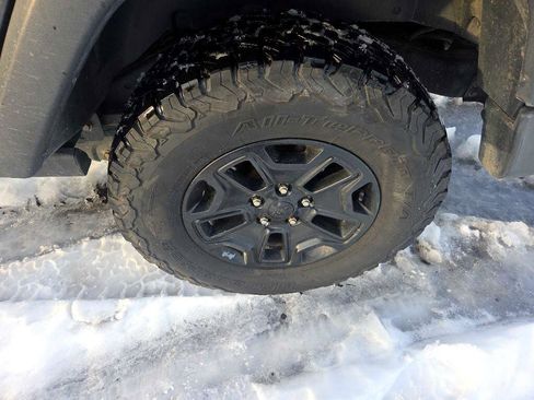 Used 2016 Jeep Wrangler Unlimited Sport image 23