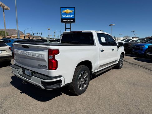 Used 2023 Chevrolet Silverado 1500 High Country w/ Technology Package image 8