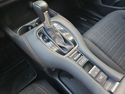 Certified 2024 Honda HR-V Sport image 27