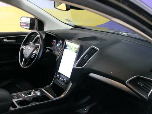 Used 2023 Ford Edge SEL AWD/4WD image 12