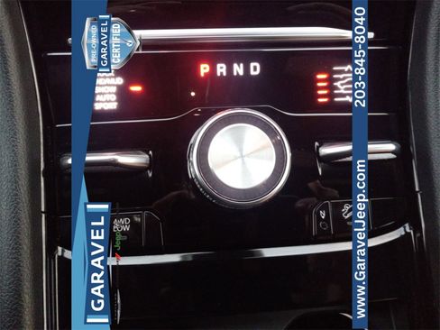 Used 2023 Jeep Grand Cherokee L Summit w/ Luxury Tech Group V image 25