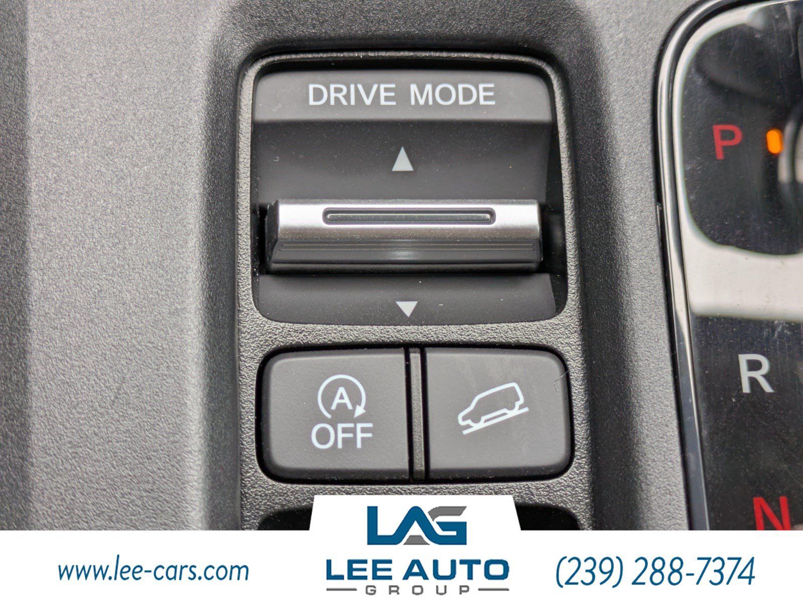Used 2025 Honda CR-V EX-L image 30