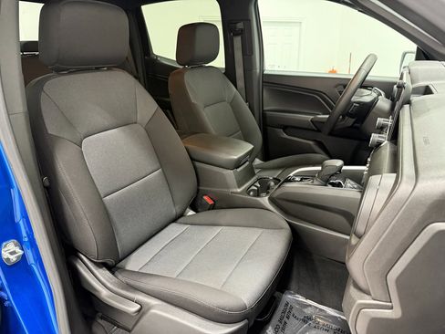 Used 2023 Chevrolet Colorado Trail Boss w/ Advanced Trailering Package image 25