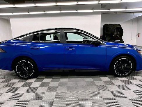 New 2026 Nissan Sentra SR FWD image 18