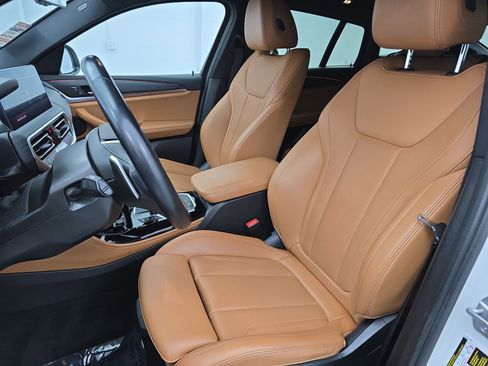 Used 2022 BMW X4 xDrive30i w/ Parking Assistance Package image 15