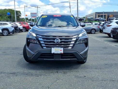 Certified 2024 Nissan Rogue SV AWD/4WD image 2