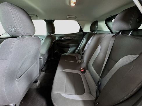 Used 2022 Chevrolet TrailBlazer LT AWD/4WD image 26