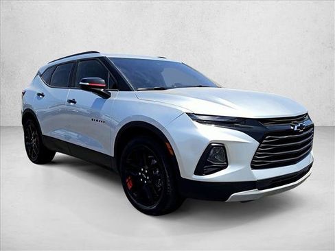 Certified 2022 Chevrolet Blazer LT w/ Redline Edition FWD image 2