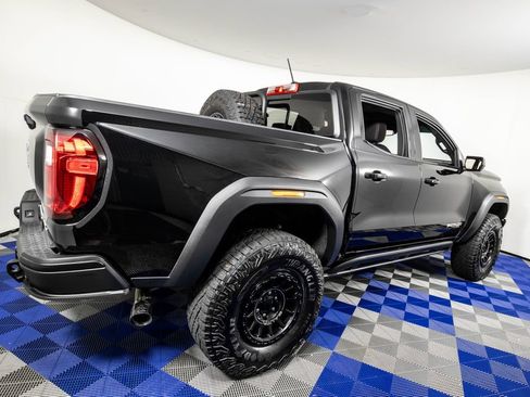 Used 2024 GMC Canyon AT4X w/ AT4X AEV Edition AWD/4WD image 5