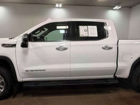 Used 2021 GMC Sierra 1500 SLT image 38