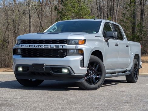 Used 2021 Chevrolet Silverado 1500 Custom w/ Rally Edition image 4