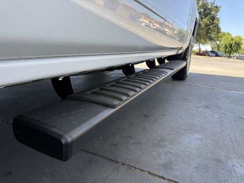 Used 2018 Chevrolet Silverado 1500 LT w/ All Star Edition RWD image 10