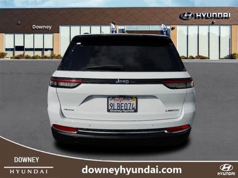 Used 2024 Jeep Grand Cherokee Laredo X w/ Trailer Tow Package image 4