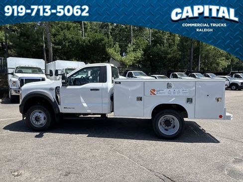 New 2026 Ford F550 4x4 Regular Cab Super Duty image 7