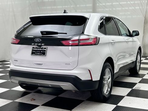 Used 2024 Ford Edge SEL image 8