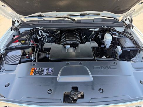 Used 2019 GMC Yukon SLT w/ Open Road Package RWD image 25