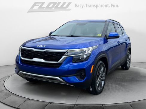 Used 2023 Kia Seltos S FWD image 4