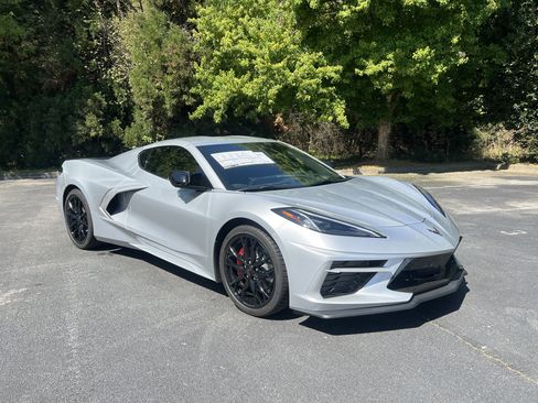 New 2026 Chevrolet Corvette Stingray Preferred Cpe w/ 2LT image 2