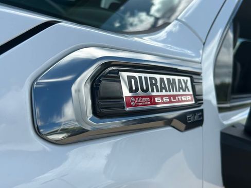 Used 2020 GMC Sierra 2500 AT4 w/ AT4 Premium Package image 33