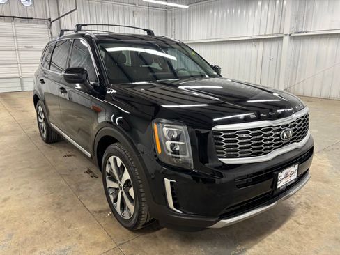 Used 2021 Kia Telluride EX w/ EX Premium Package FWD image 1