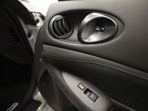 New 2025 Nissan Z NISMO w/ Floor Mat Package image 31