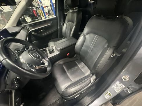 Used 2025 MAZDA CX-90 3.3 Turbo w/ Premium Sport Pkg AWD/4WD image 17
