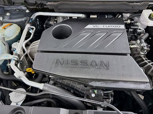 Used 2023 Nissan Rogue SV AWD/4WD image 29